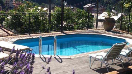 Piscina fuori terra in legno