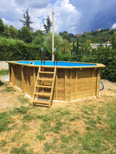 Piscina fuori terra in legno - Chiavari (GE)